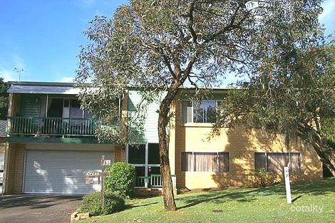 19 Wyman St, Stafford Heights, QLD 4053