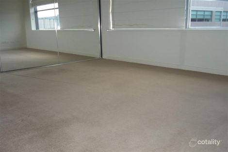 Property photo of 301/3A Honeysuckle Drive Newcastle NSW 2300