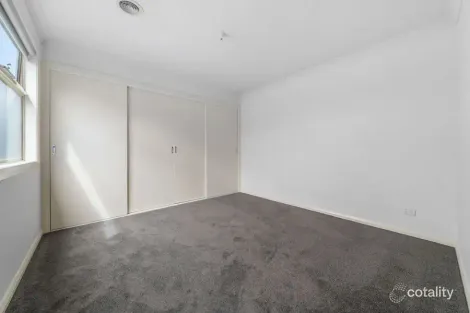 Property photo of 2/11 Birch Avenue Tullamarine VIC 3043