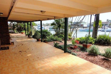 Property photo of 33 Adelong Crescent Buddina QLD 4575