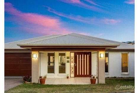 Property photo of 53 Parkland Drive Springfield Lakes QLD 4300