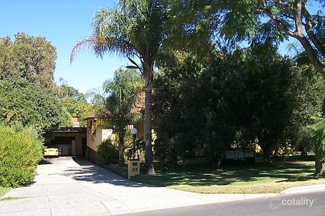 33 Duncraig Rd, Applecross, WA 6153