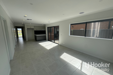 Property photo of 1069A Leakes Road Tarneit VIC 3029