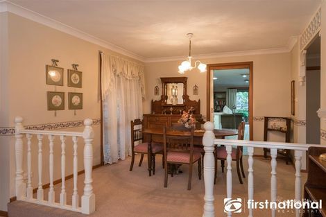 Property photo of 5 Van Der Haar Avenue Berwick VIC 3806