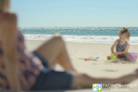 425 Freshwater Dr, Banksia Beach, QLD 4507