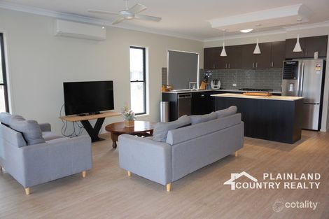 Property photo of 10 Fernrow Drive Plainland QLD 4341