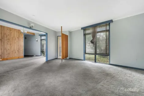 142 Eley Rd, Burwood East, VIC 3151