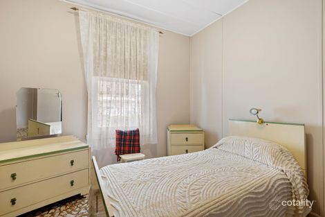 Property photo of 32 Quick Street Long Gully VIC 3550