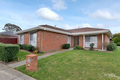 Property photo of 1 Hardy Court Berwick VIC 3806