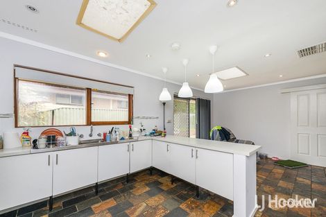 Property photo of 2 Camborne Way Thornlie WA 6108