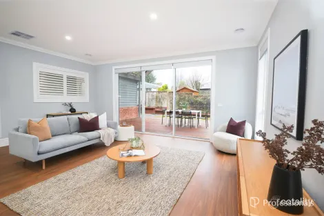 Property photo of 8 Sugargum Close Yarra Junction VIC 3797