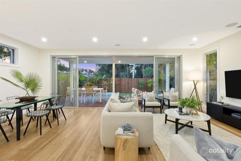 Property photo of 18 Travers Road Curl Curl NSW 2096