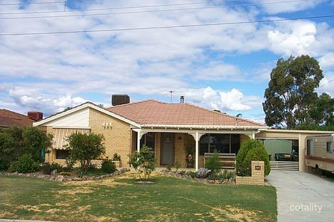 14 Fortunella Gr, Seville Grove, WA 6112