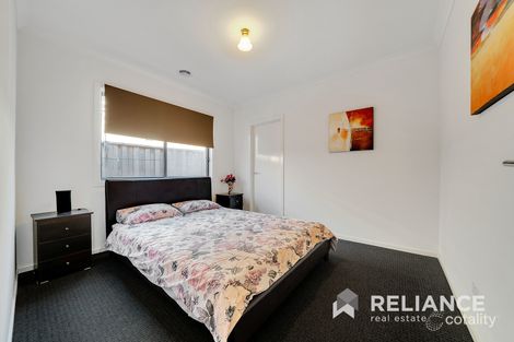 Property photo of 14 Martaban Crescent Point Cook VIC 3030