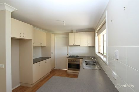 Property photo of 6 Jarrah Court Kelso NSW 2795