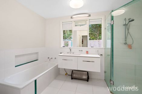 Property photo of 1 Golf Avenue Mount Waverley VIC 3149