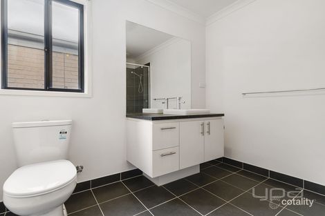 Property photo of 7 Mayfield Street Cobblebank VIC 3338