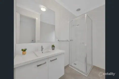 Property photo of 6 Beavers Street Mickleham VIC 3064