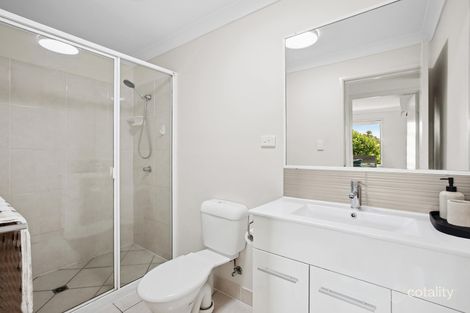 Property photo of 1/103 Bottlebrush Drive Lammermoor QLD 4703