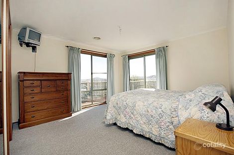 Property photo of 18 Shean Place Gordon ACT 2906