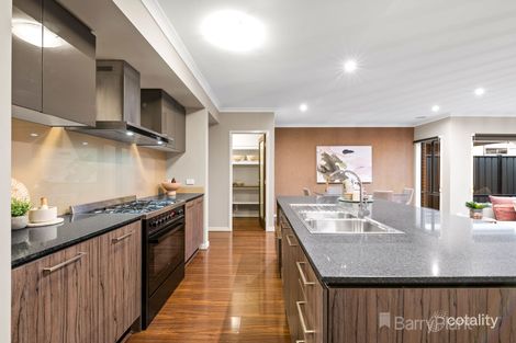 Property photo of 5 Gidran Way Clyde North VIC 3978