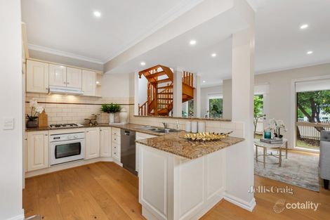 Property photo of 2 Fernhill Street Glen Waverley VIC 3150