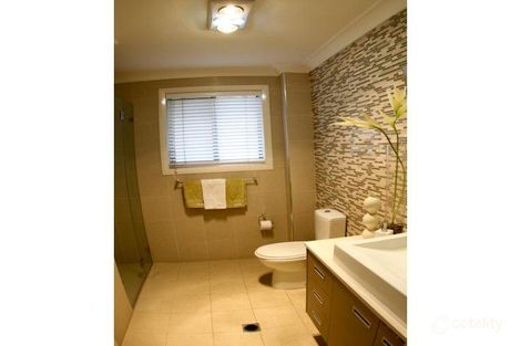 Property photo of 4 Witchhazel Place Casula NSW 2170