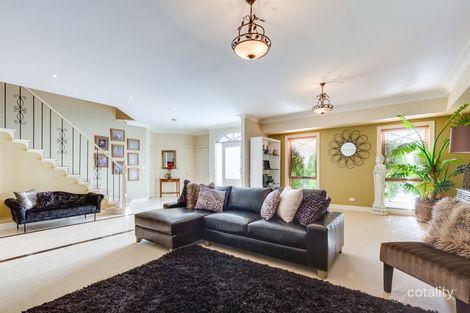 Property photo of 35 Bedingham Drive Hillside VIC 3037