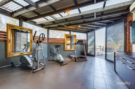 Property photo of 35 Bedingham Drive Hillside VIC 3037