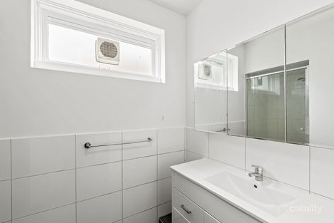 Property photo of 1/81 St Georges Road Elsternwick VIC 3185