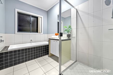Property photo of 15 Black Wattle Way Cranbourne VIC 3977