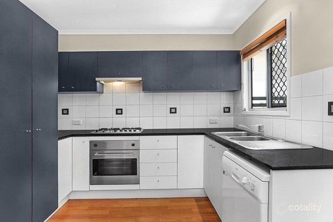 Property photo of 3/82 Clarence Road Indooroopilly QLD 4068