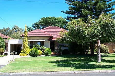 11 Chandler Ave E, Floreat, WA 6014