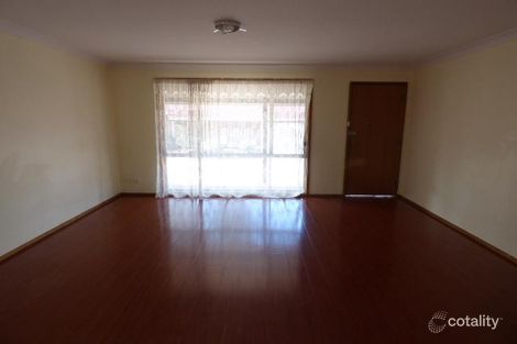 Property photo of 5/9 Fuchsia Crescent Macquarie Fields NSW 2564