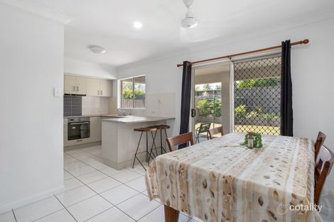 Property photo of 20 Woden Crescent Ooralea QLD 4740