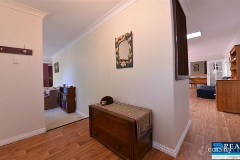 Property photo of 5 Nina Grove Beldon WA 6027