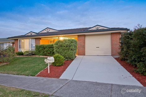 Property photo of 19 Elstar Drive Carrum Downs VIC 3201