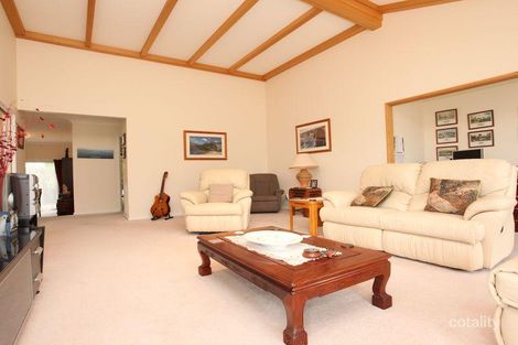 Property photo of 9 Montgomery Place Conder ACT 2906