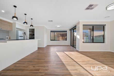 Property photo of 7 Patrick Close Miners Rest VIC 3352