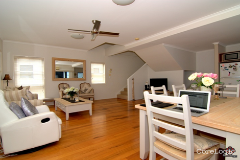 Property photo of 21 Hazlewood Street Highgate Hill QLD 4101