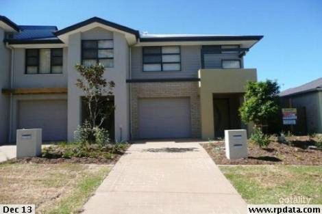 Property photo of 4/8 Seashell Avenue Coomera QLD 4209
