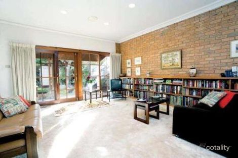 Property photo of 35 Hoddle Street Essendon VIC 3040