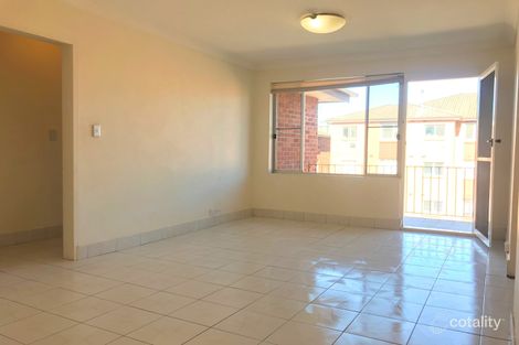 Property photo of 10/18 Barber Avenue Eastlakes NSW 2018