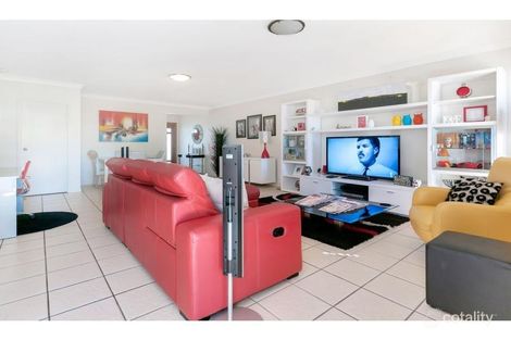 Property photo of 2/5 Central Avenue Mount Ommaney QLD 4074