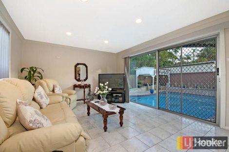 Property photo of 9 Valencia Crescent Toongabbie NSW 2146