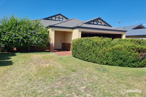 12 Pineknoll Gdns, Meadow Springs, WA 6210
