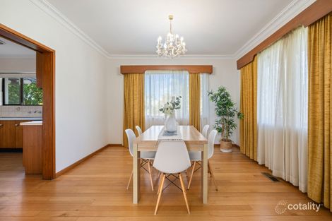 Property photo of 30 De Salis Street Weetangera ACT 2614