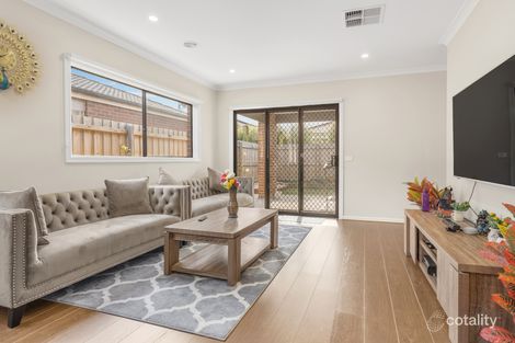 Property photo of 11 Salinga Drive Werribee VIC 3030