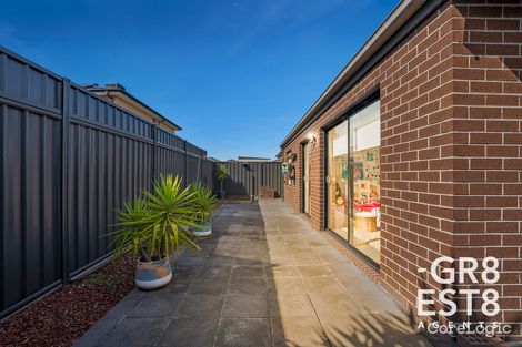 Property photo of 27 Jupiter Crescent Cranbourne West VIC 3977