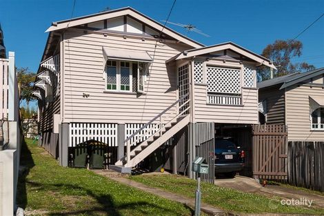 Property photo of 24 Brown Street Camp Hill QLD 4152